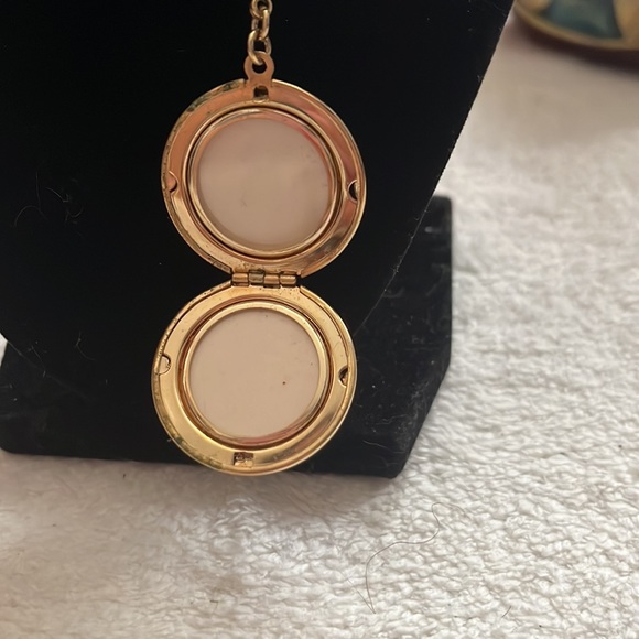 Vintage Kirks Folly Dream Angel locket - Picture 5 of 11